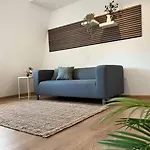 “sweet Boho Penthouse” In Center 라어
